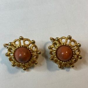 Sarah Cov clip on earrIngs